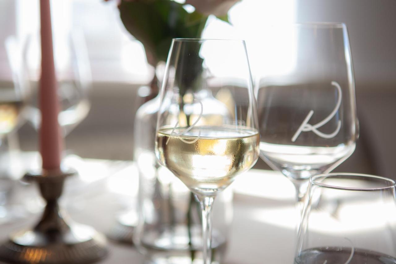 Weinhotel Restaurant Klostermuehle Ockfen Exteriör bild